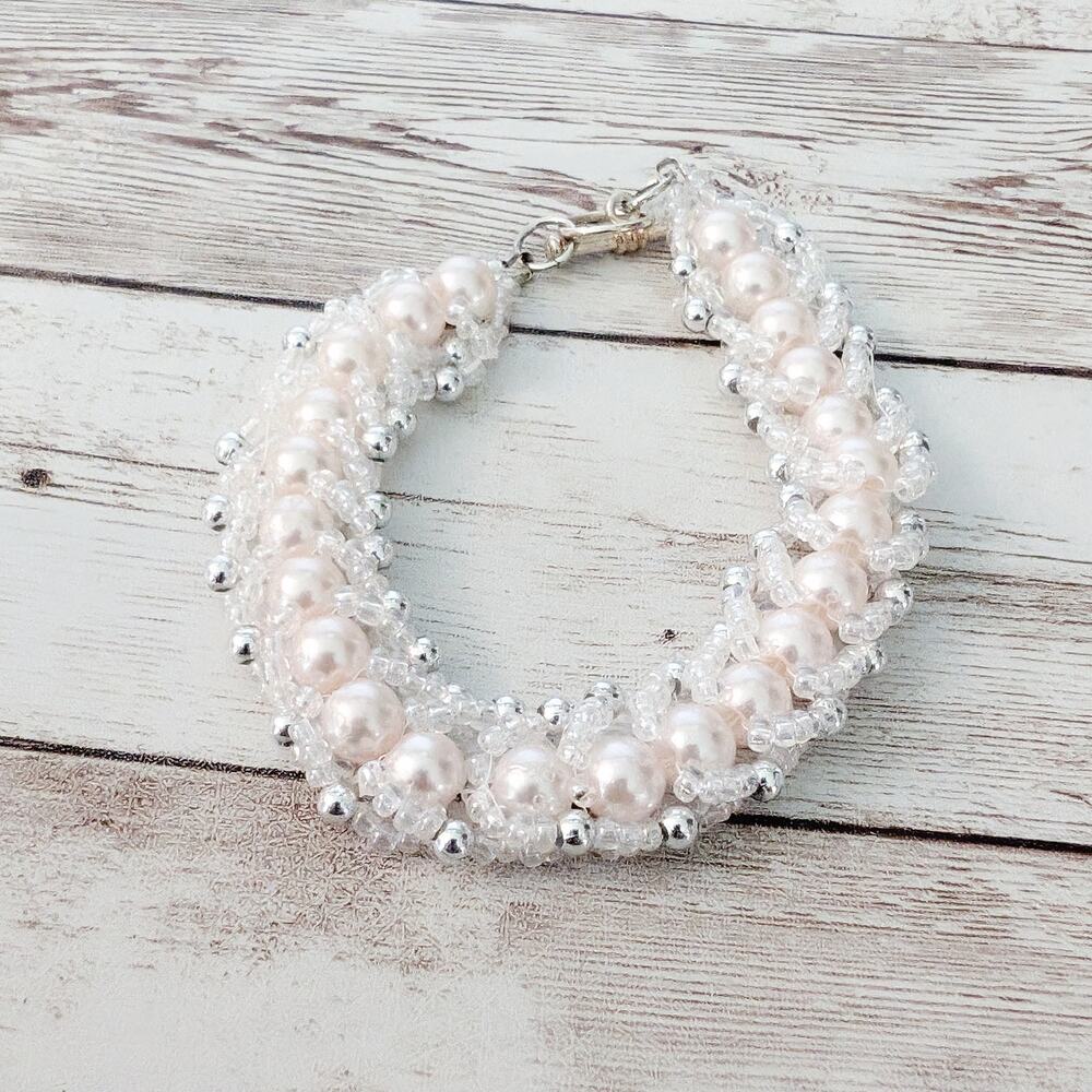 Vintage Bracelet Faux Pearl & Silver Tone